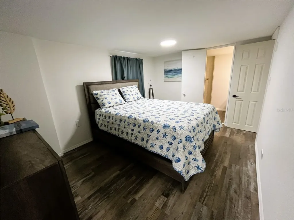 6605 Connecticut Street Bradenton FL 34207