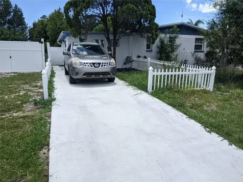 4538 W Minnehaha Street Tampa FL 33614