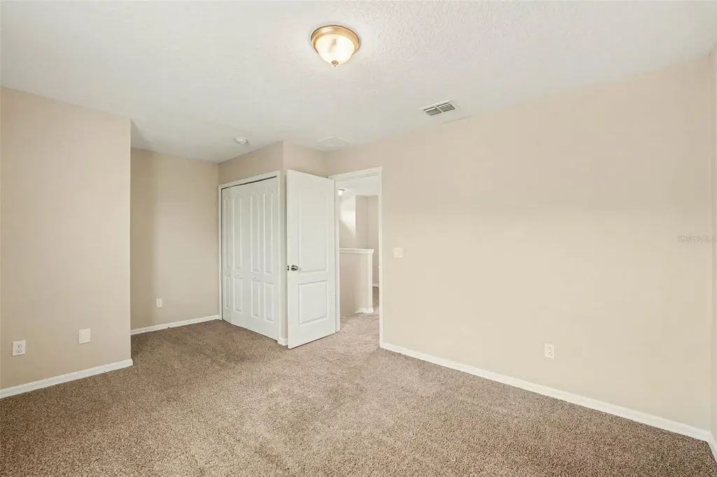 2727 Eagle Cliff Drive Kissimmee FL 34746
