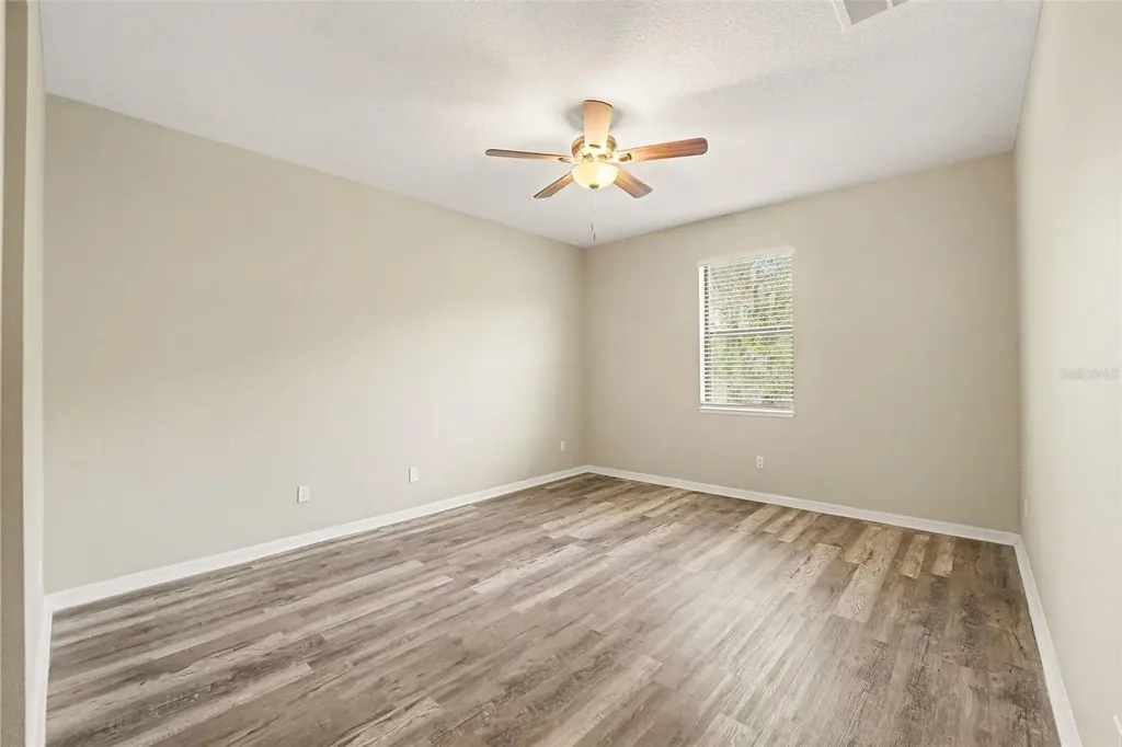 2727 Eagle Cliff Drive Kissimmee FL 34746