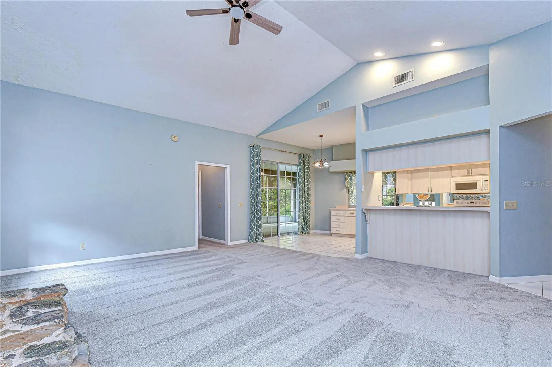 3006 Drakes Landing Court Valrico FL 33596