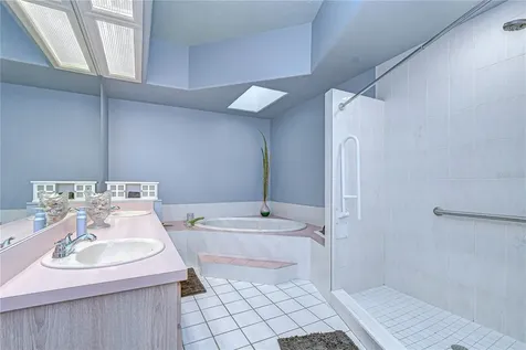 3006 Drakes Landing Court Valrico FL 33596