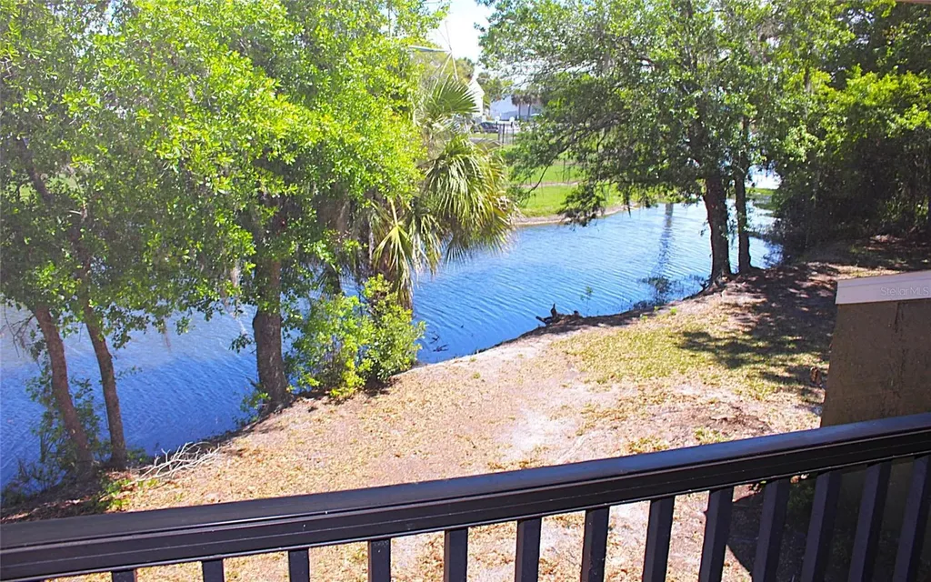 5083 Eaglesmere Drive Orlando FL 32819