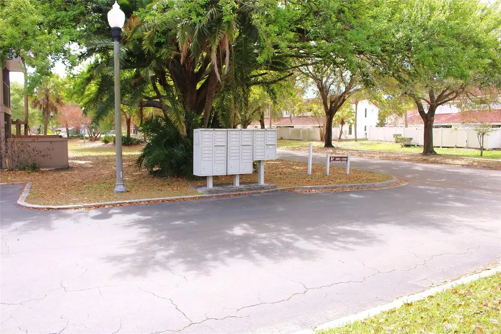 5083 Eaglesmere Drive Orlando FL 32819