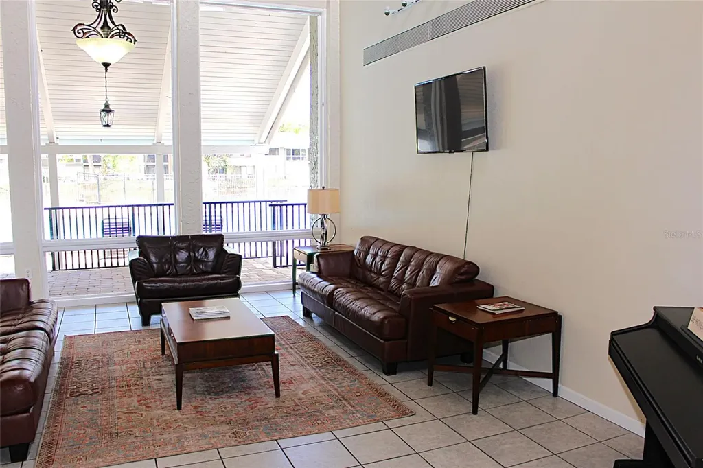 5083 Eaglesmere Drive Orlando FL 32819