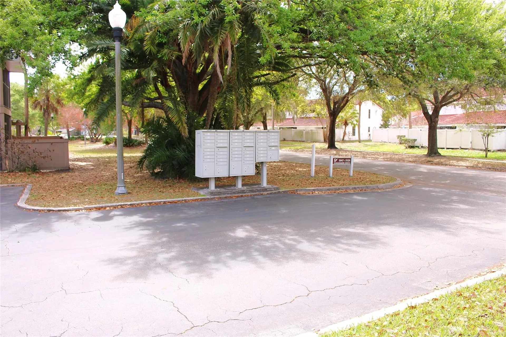 5083 Eaglesmere Drive Orlando FL 32819