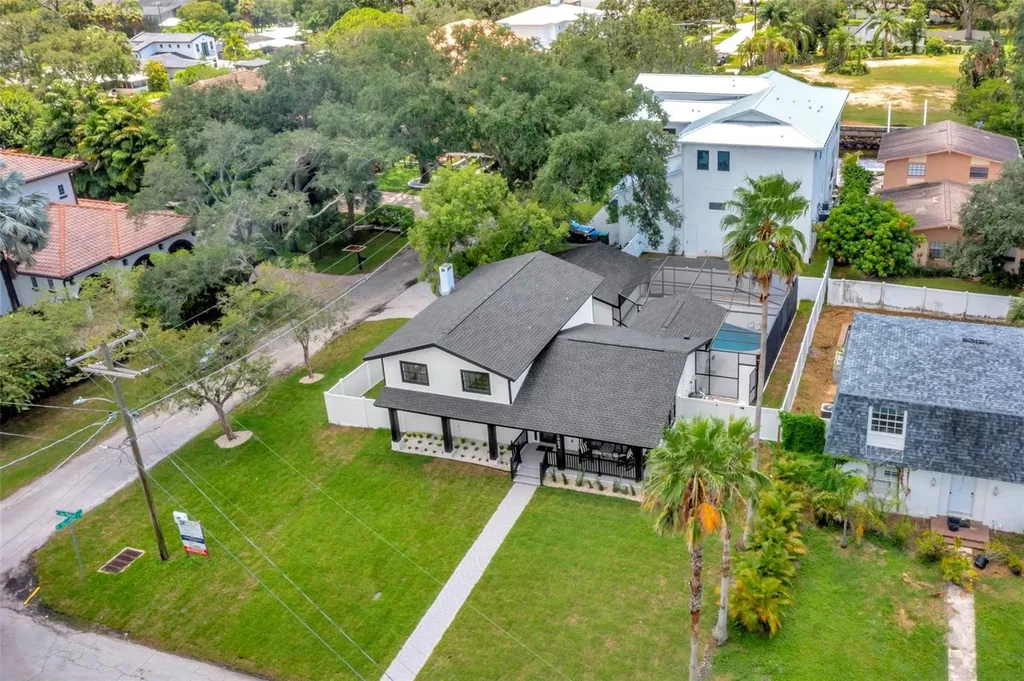 4902 W San Rafael Street Tampa FL 33629