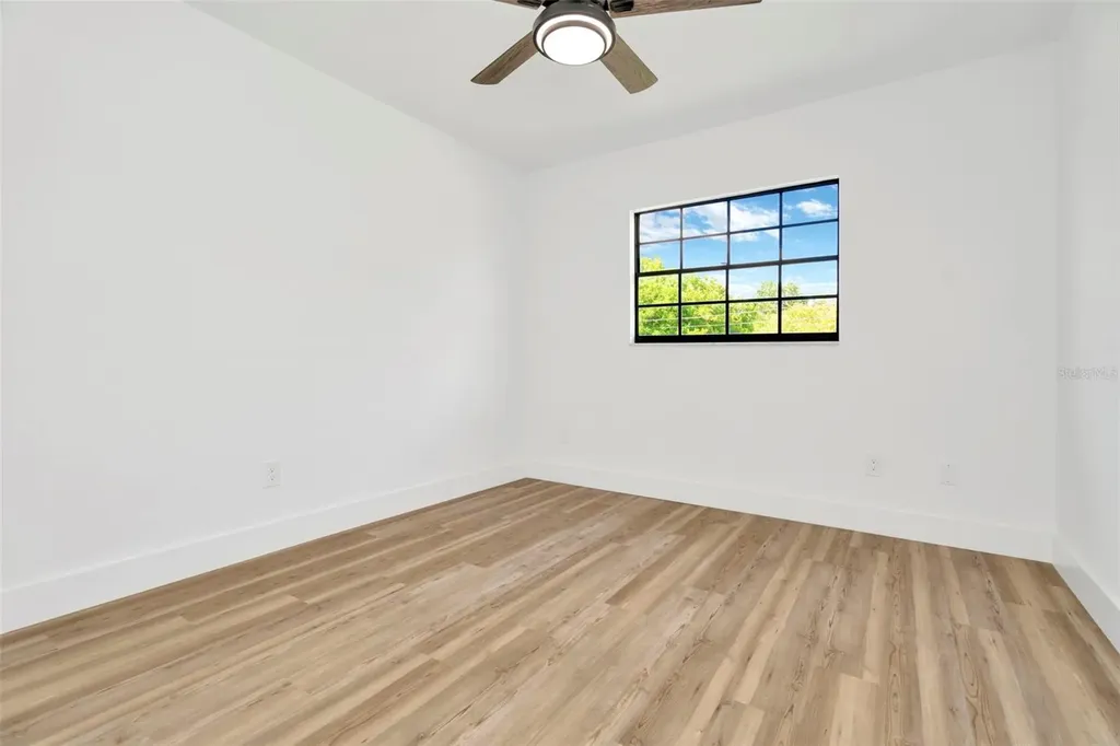 4902 W San Rafael Street Tampa FL 33629
