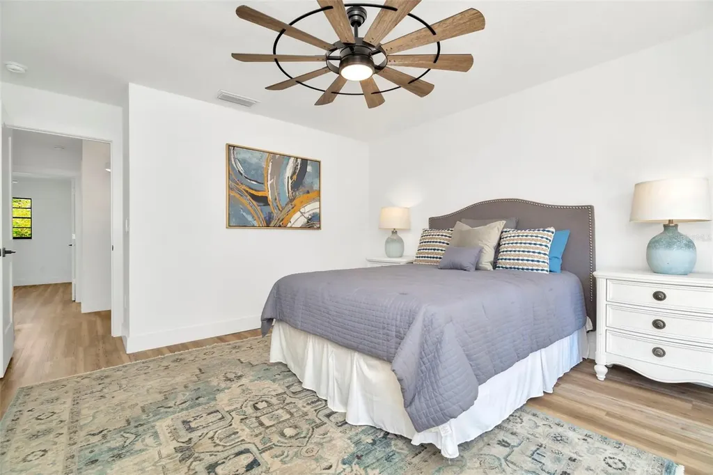 4902 W San Rafael Street Tampa FL 33629