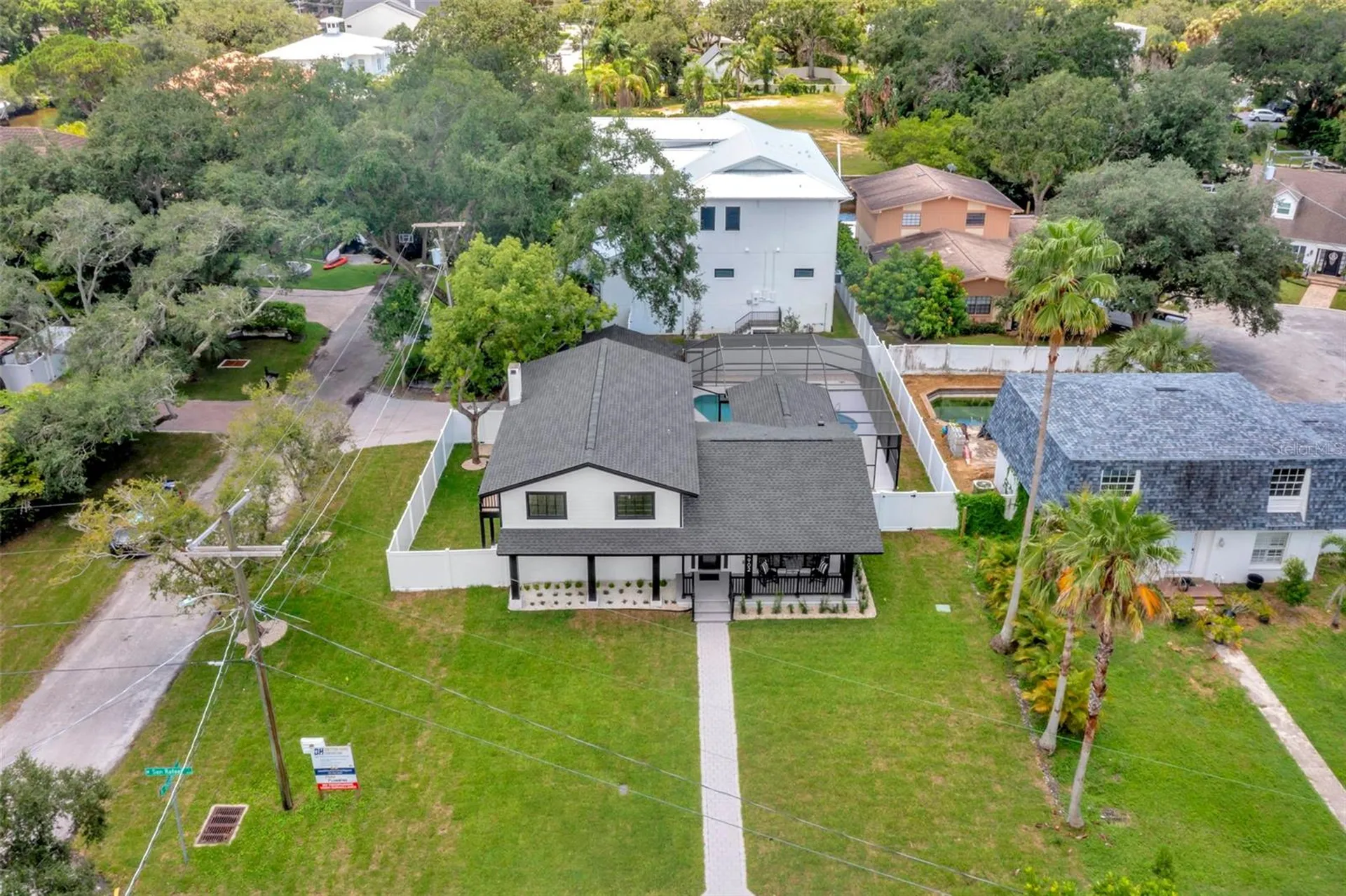 4902 W San Rafael Street Tampa FL 33629