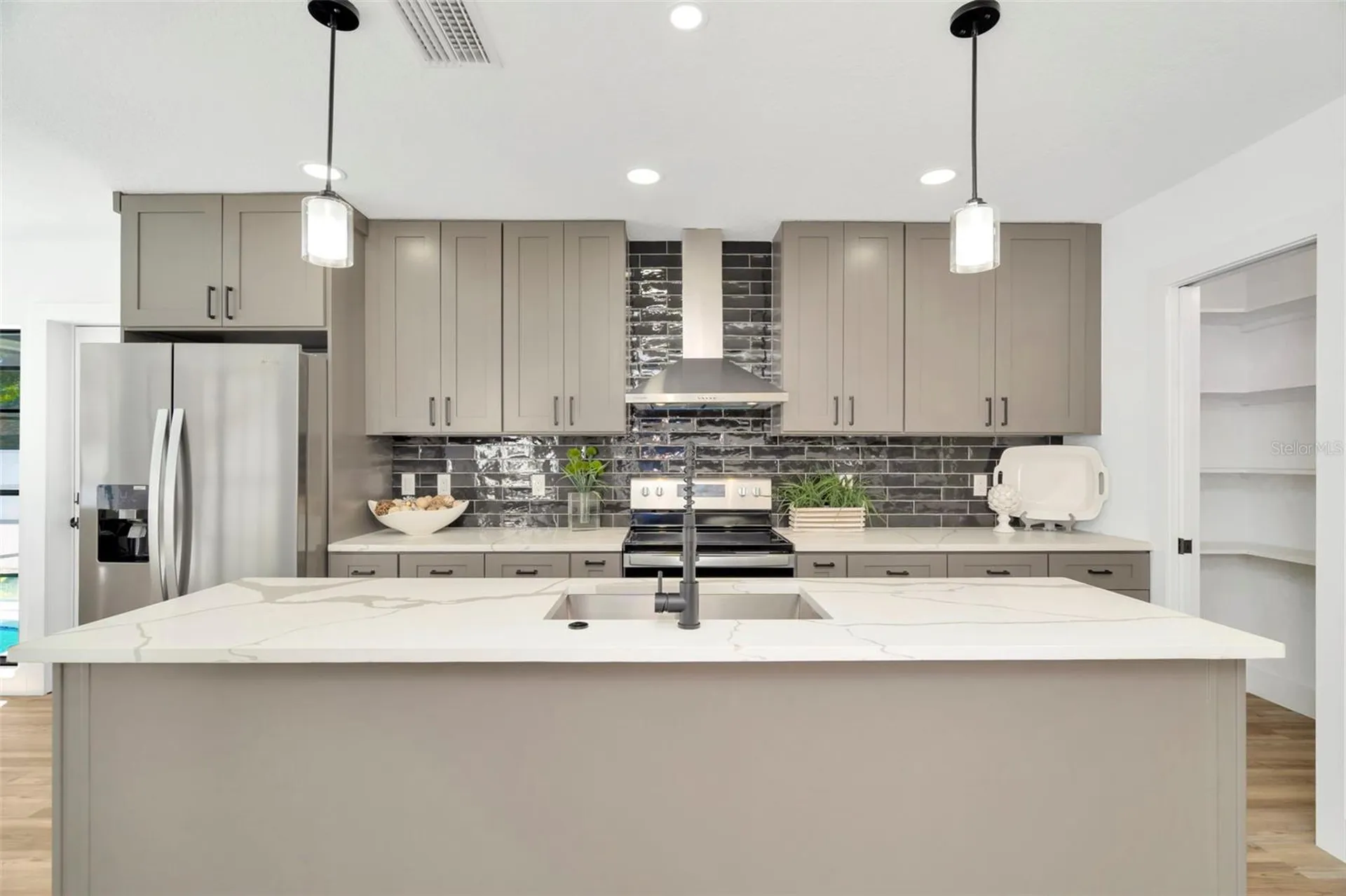 4902 W San Rafael Street Tampa FL 33629
