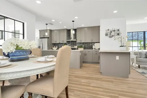4902 W San Rafael Street Tampa FL 33629