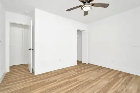 4902 W San Rafael Street Tampa FL 33629