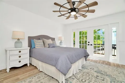 4902 W San Rafael Street Tampa FL 33629
