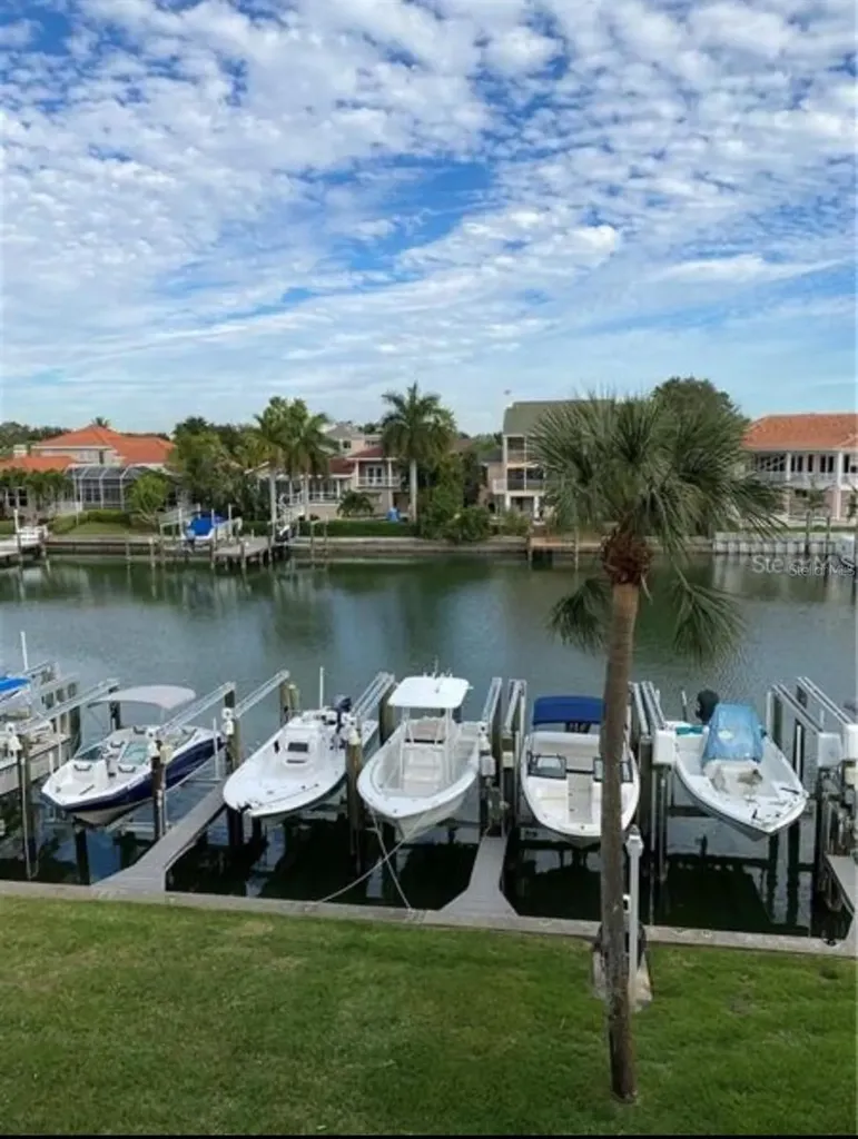 1125 Pinellas Bayway S St Petersburg FL 33715