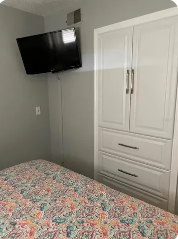 1125 Pinellas Bayway S St Petersburg FL 33715