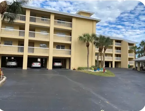 1125 Pinellas Bayway S St Petersburg FL 33715