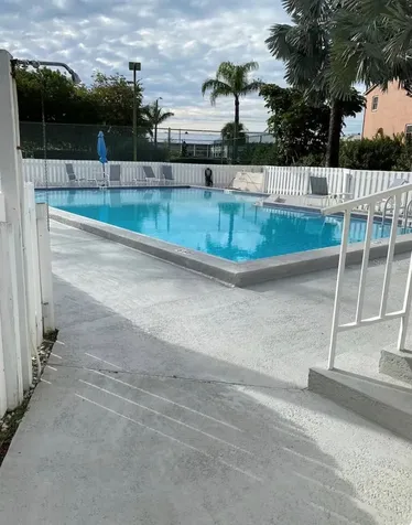 1125 Pinellas Bayway S St Petersburg FL 33715