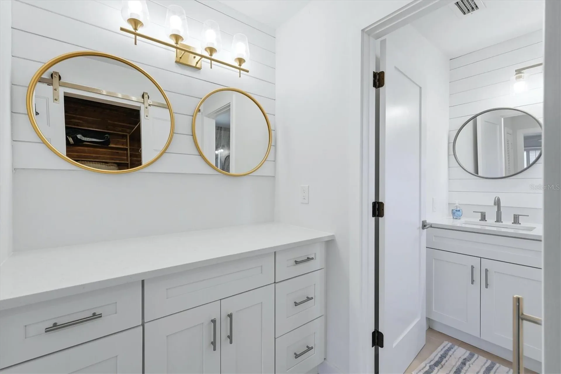 616 Lyons Lane Longboat Key FL 34228