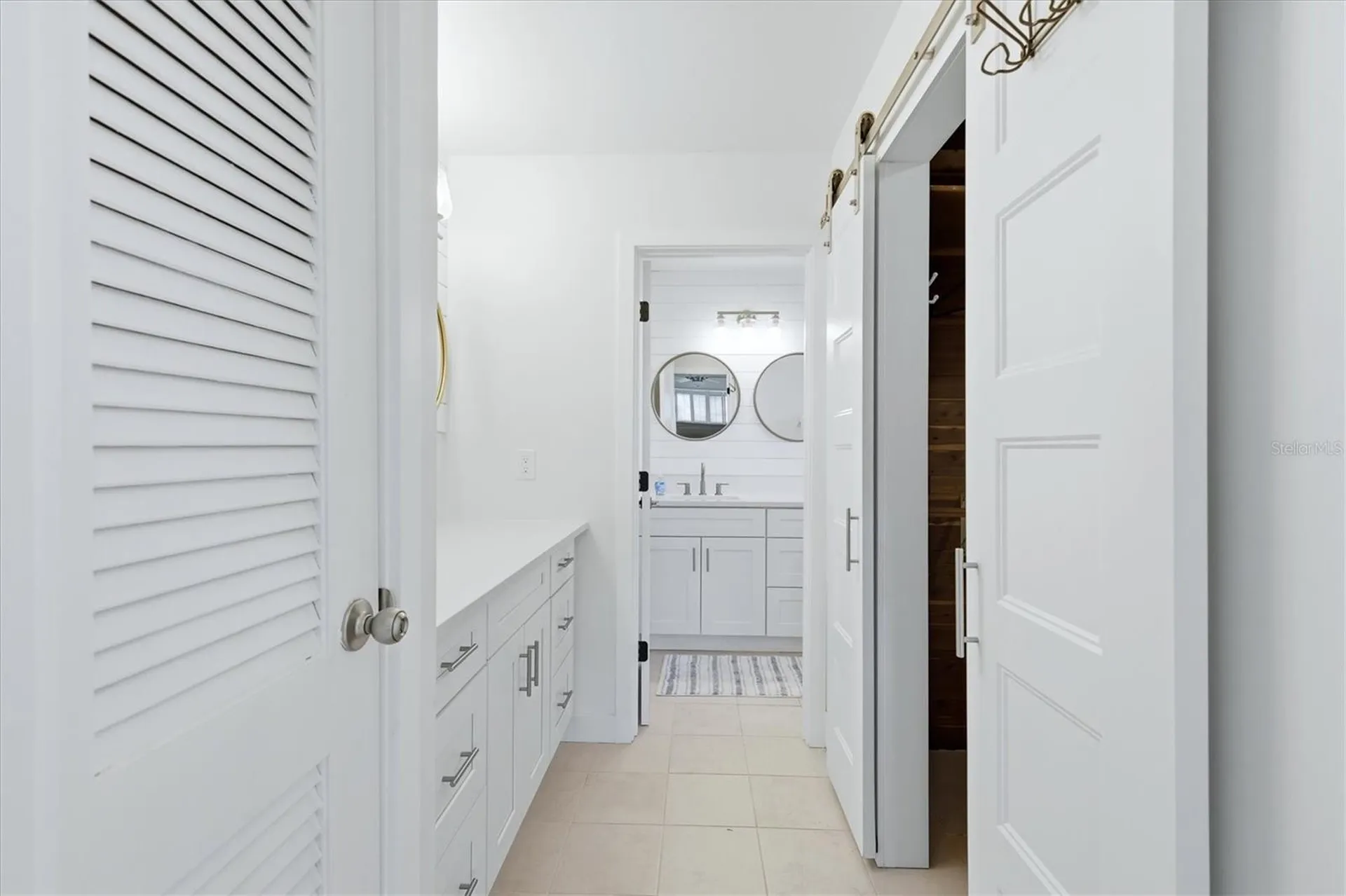 616 Lyons Lane Longboat Key FL 34228