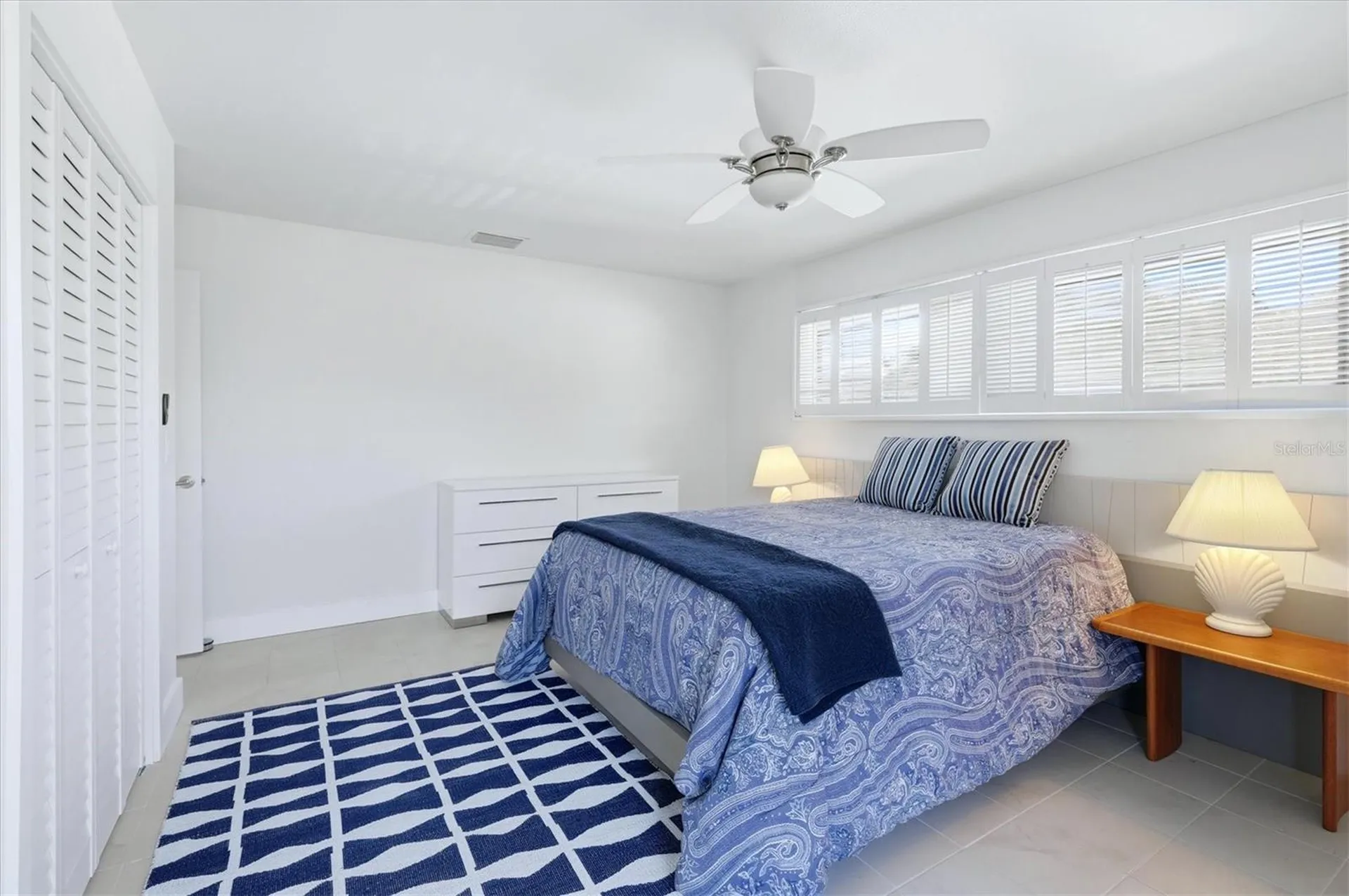616 Lyons Lane Longboat Key FL 34228