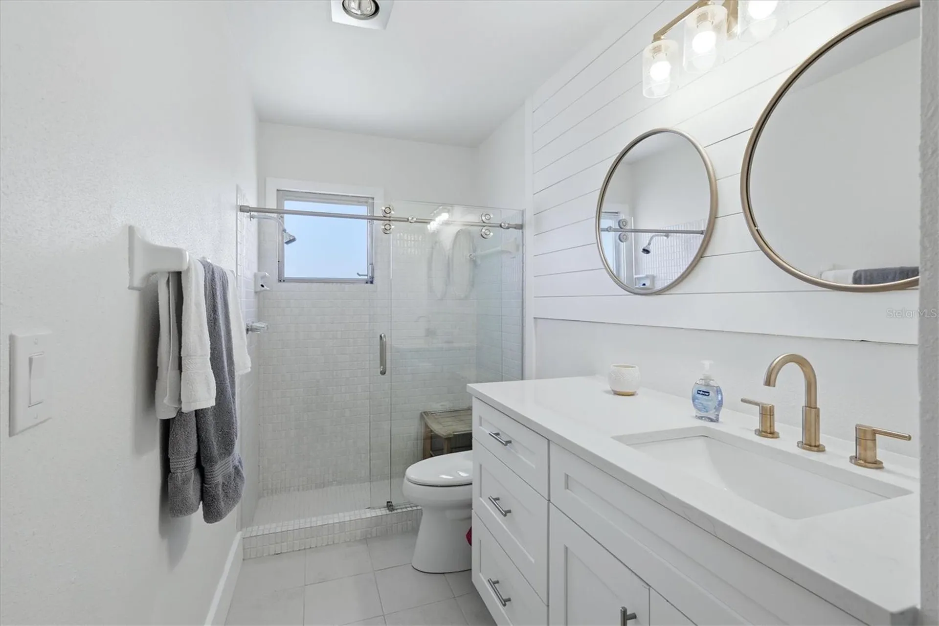 616 Lyons Lane Longboat Key FL 34228