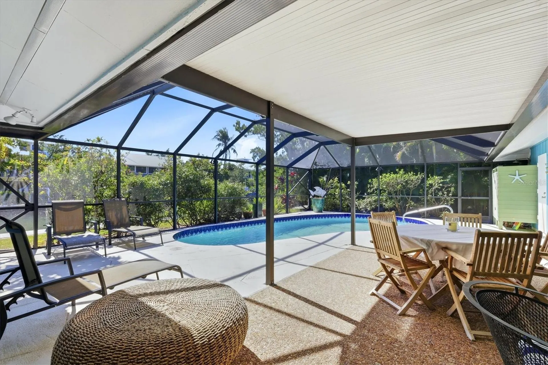 616 Lyons Lane Longboat Key FL 34228