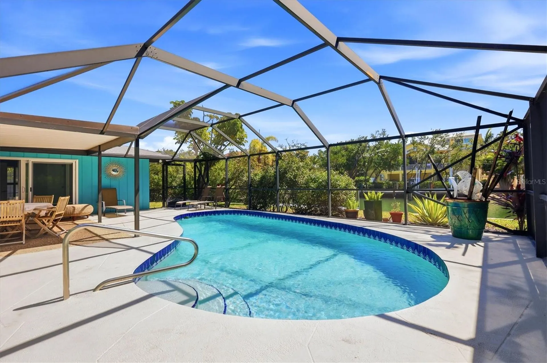 616 Lyons Lane Longboat Key FL 34228