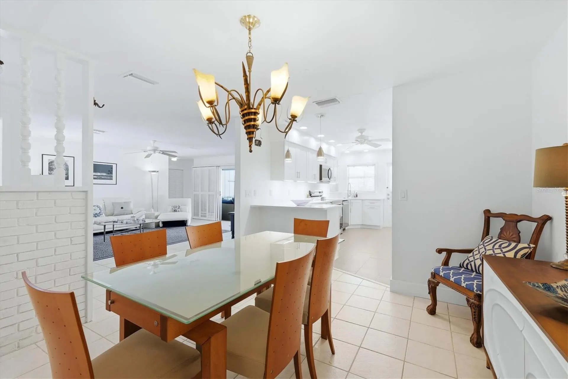 616 Lyons Lane Longboat Key FL 34228
