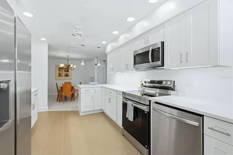 616 Lyons Lane Longboat Key FL 34228