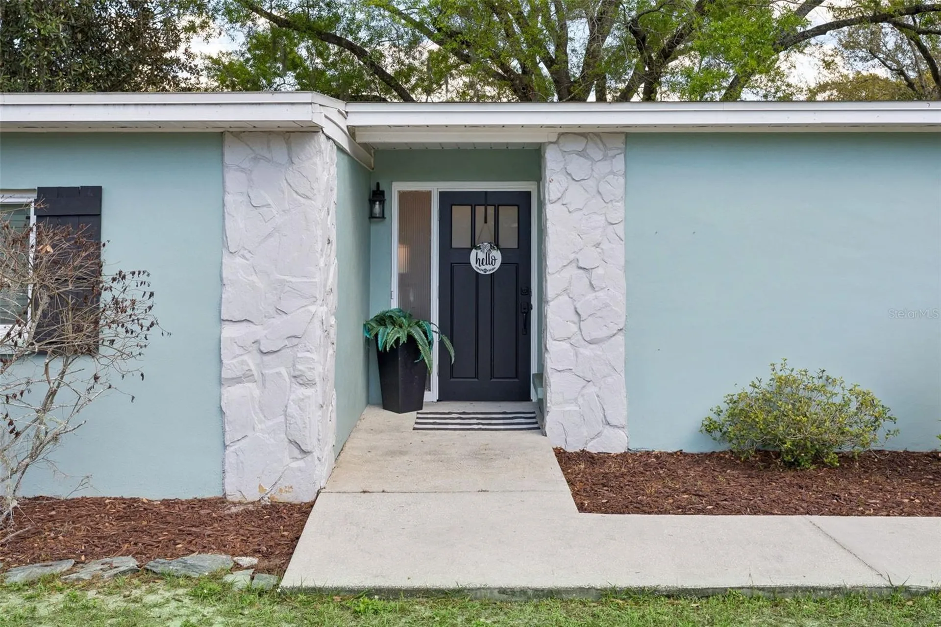 511 Herchel Drive Temple Terrace FL 33617