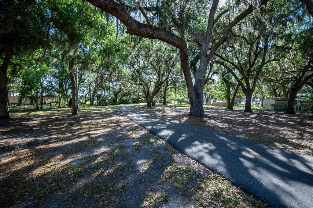 3313 Westshore Drive St Cloud FL 34772