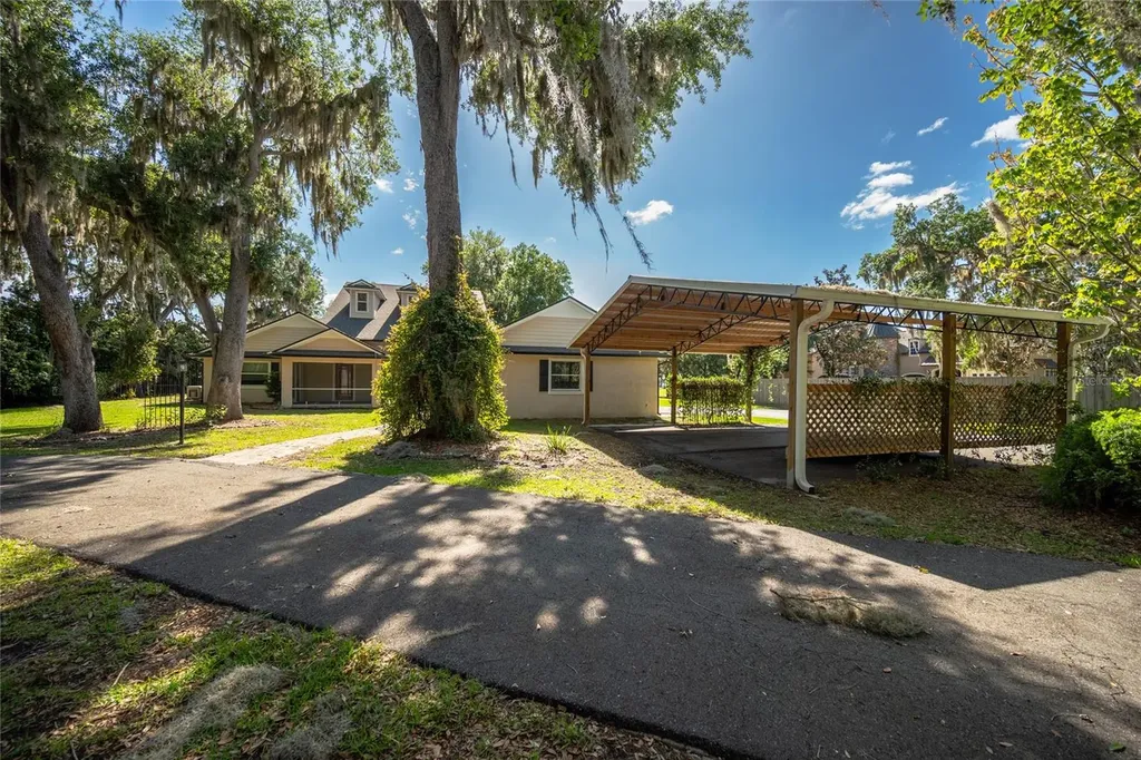 3313 Westshore Drive St Cloud FL 34772