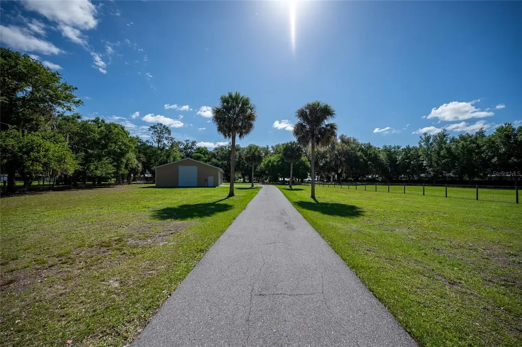 3313 Westshore Drive St Cloud FL 34772