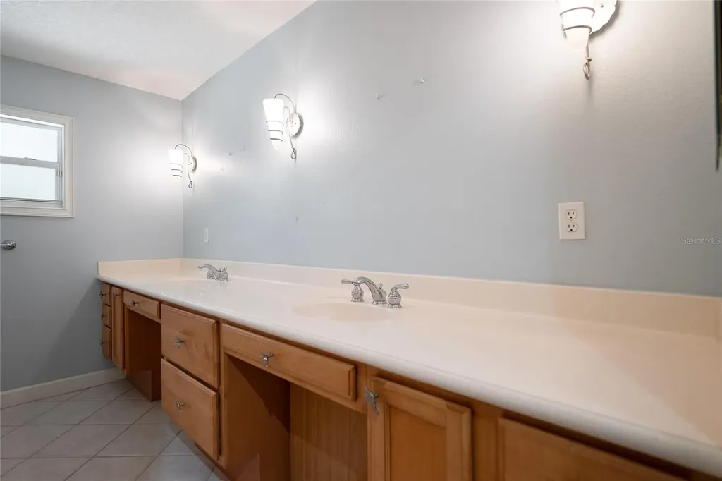 3313 Westshore Drive St Cloud FL 34772