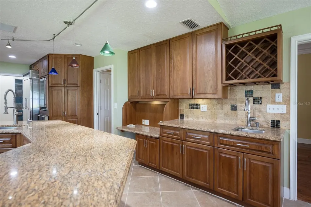 3313 Westshore Drive St Cloud FL 34772