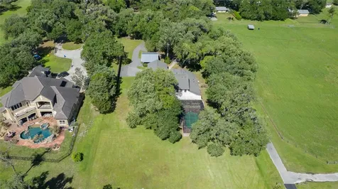 3313 Westshore Drive St Cloud FL 34772