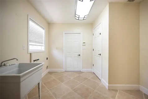 3313 Westshore Drive St Cloud FL 34772