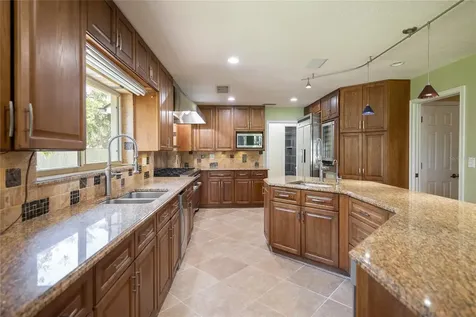3313 Westshore Drive St Cloud FL 34772