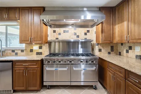 3313 Westshore Drive St Cloud FL 34772