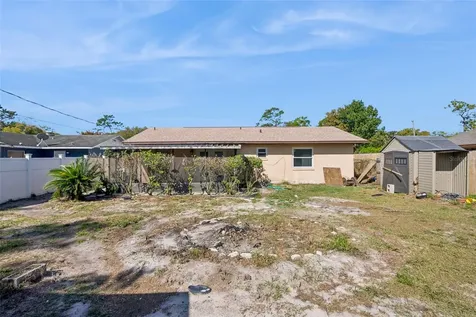 2615 El Portal Avenue Sanford FL 32773