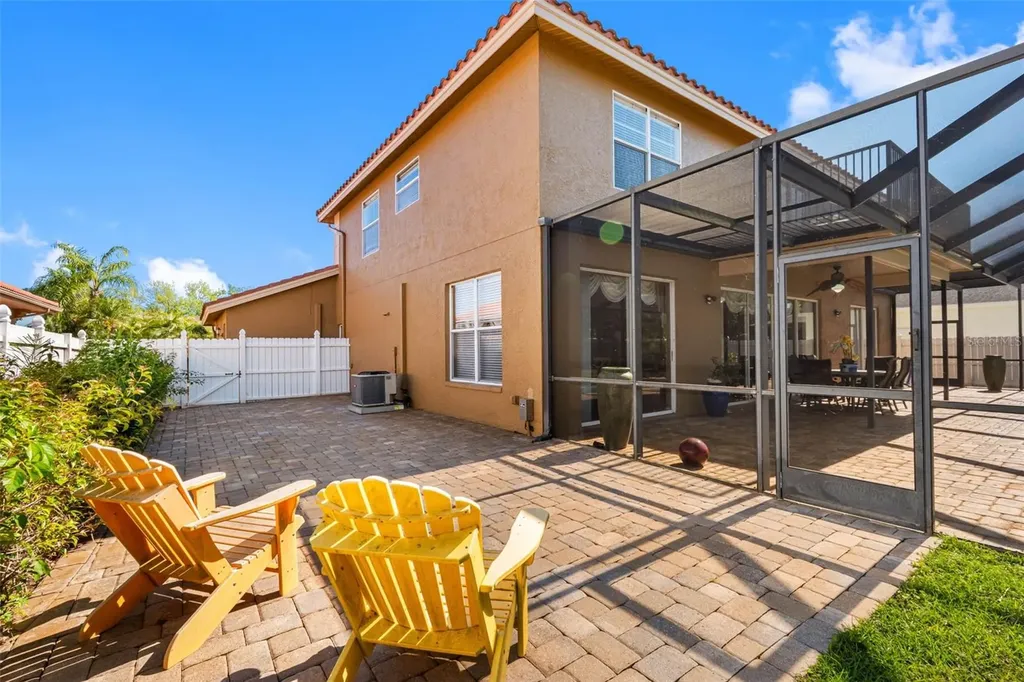 1872 Eagle Trace Boulevard Palm Harbor FL 34685