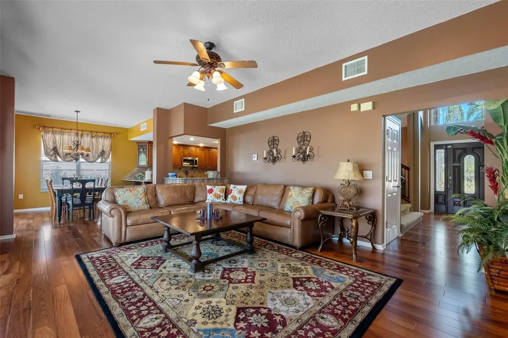 1872 Eagle Trace Boulevard Palm Harbor FL 34685
