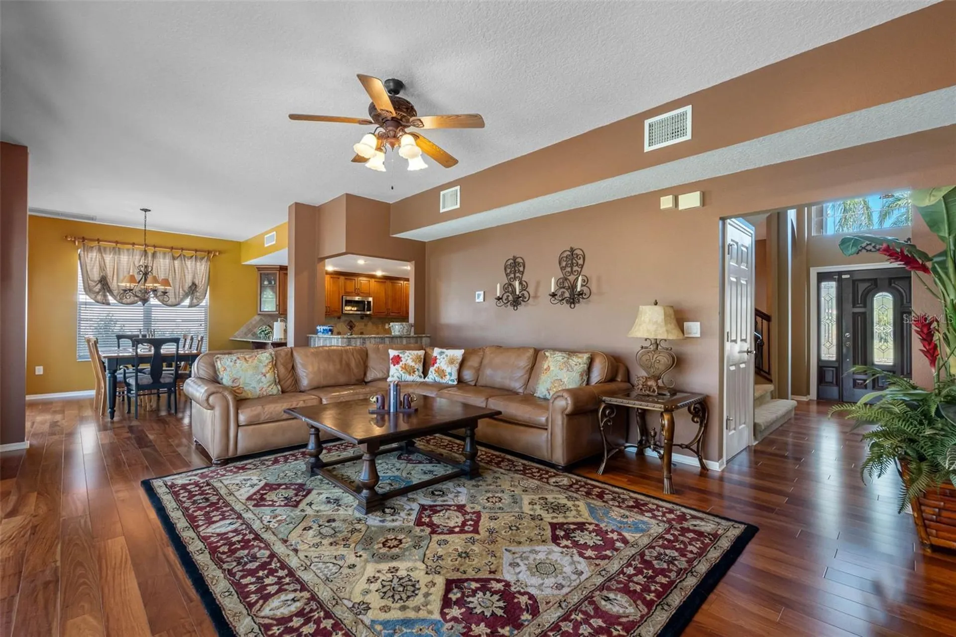 1872 Eagle Trace Boulevard Palm Harbor FL 34685