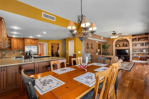 1872 Eagle Trace Boulevard Palm Harbor FL 34685