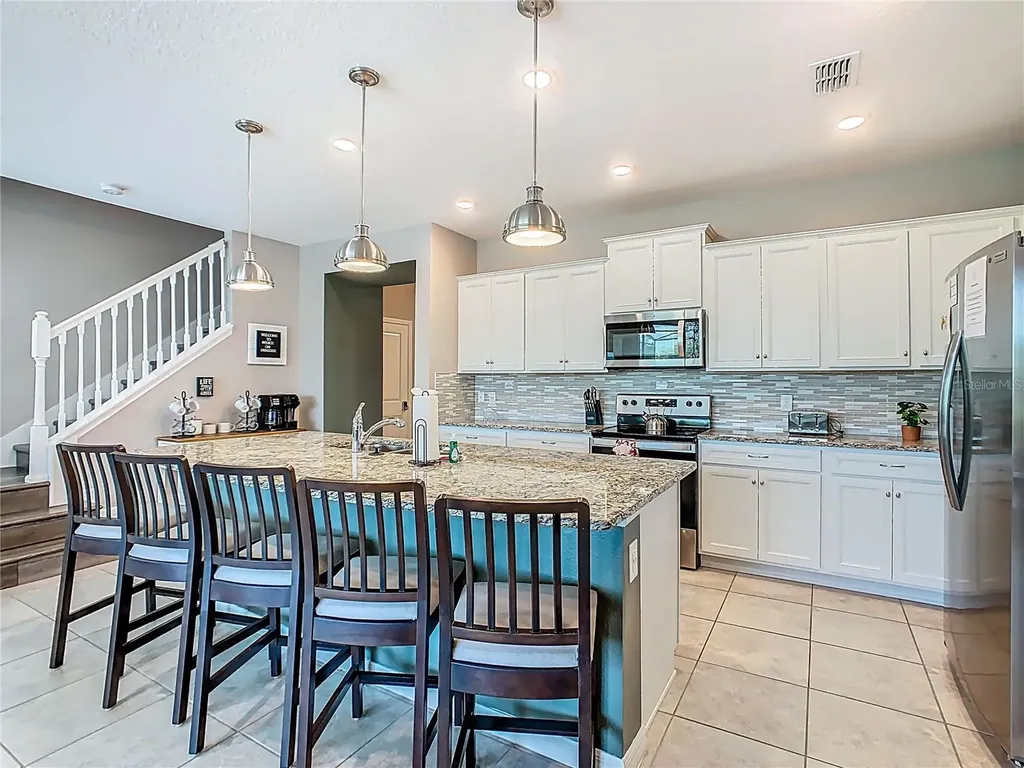 967 Paradise Drive Davenport FL 33897