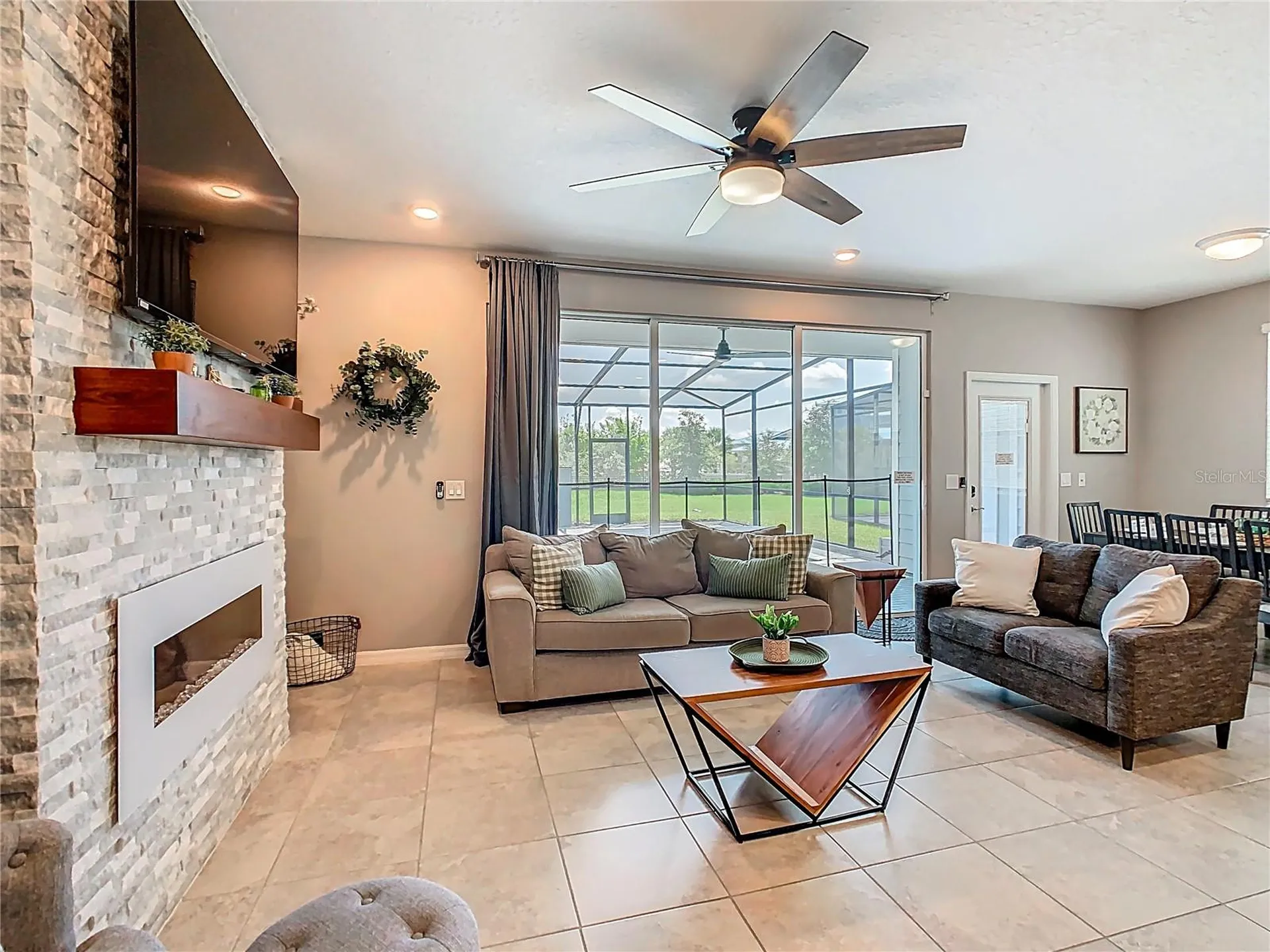 967 Paradise Drive Davenport FL 33897