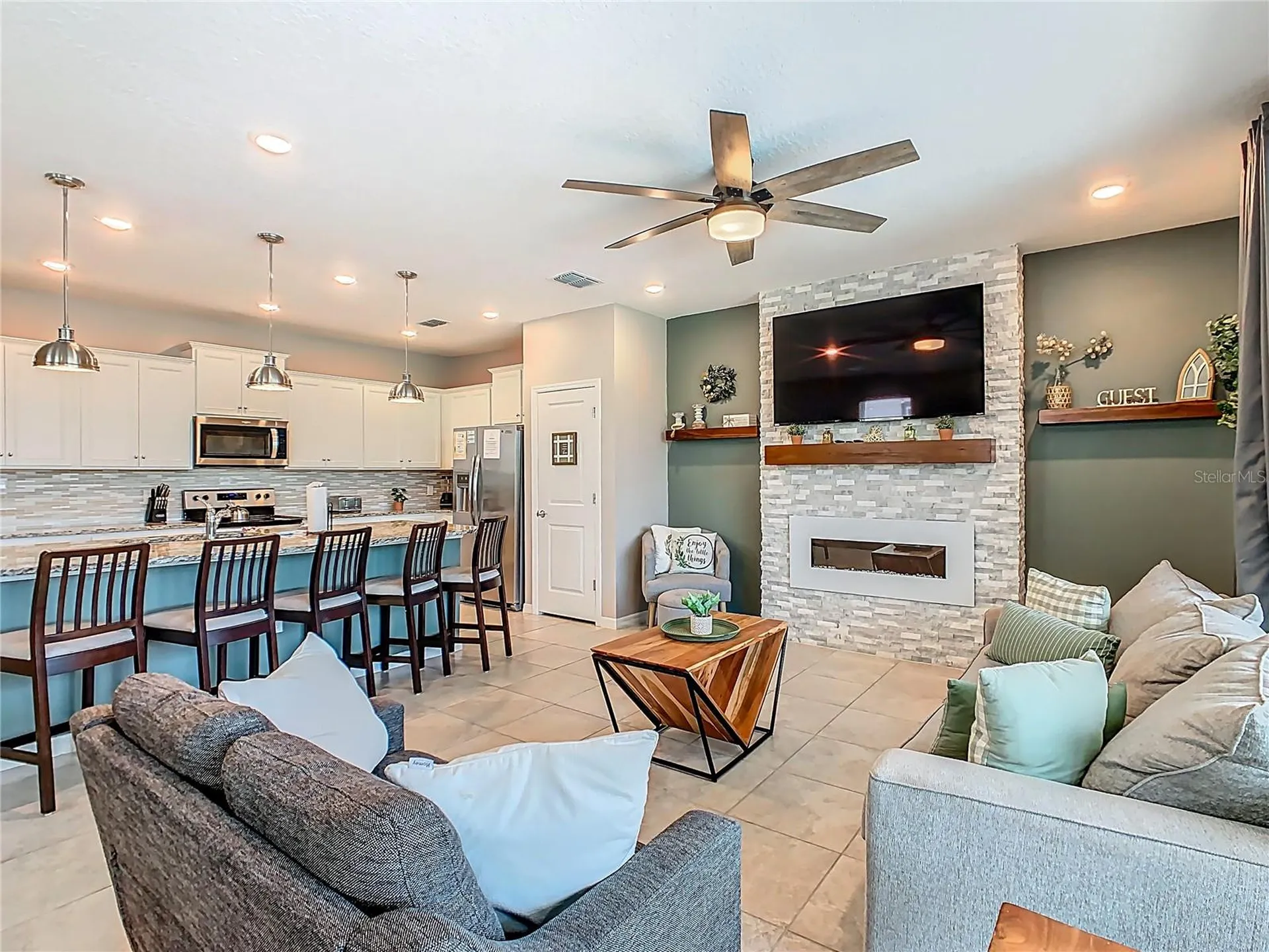967 Paradise Drive Davenport FL 33897