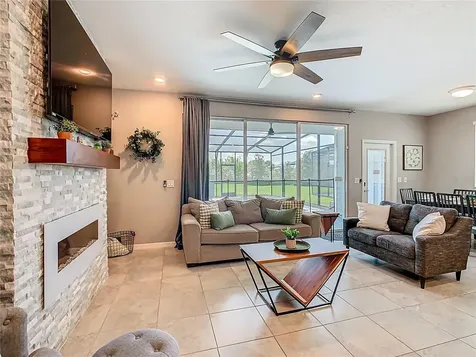 967 Paradise Drive Davenport FL 33897
