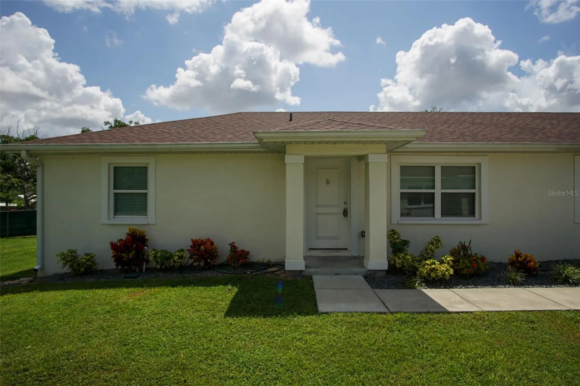 217 W Maple Street Davenport FL 33837